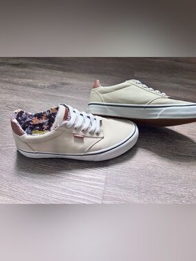 Vans Beige Low-Top Sneakers with Floral Inner
